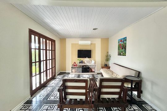 Casa à venda com 2 quartos, 88m² em Rincão, Novo Hamburgo