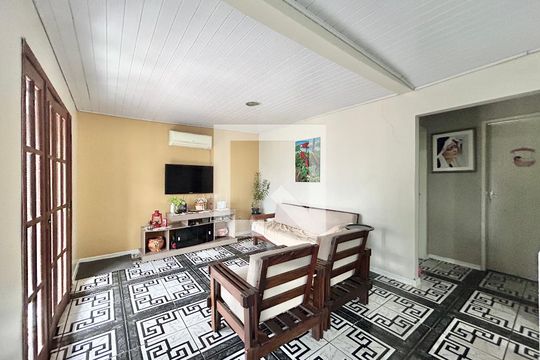 Sala de casa à venda com 2 quartos, 88m² em Rincão, Novo Hamburgo