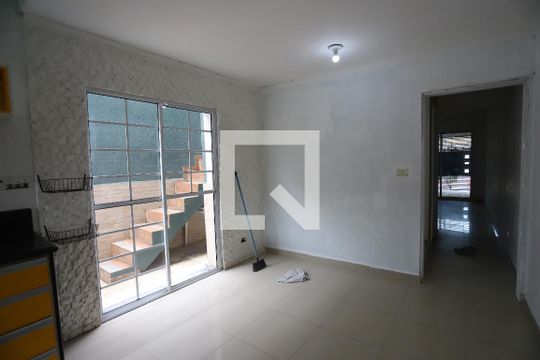 Cozinha de casa para alugar com 2 quartos, 150m² em Jardim Monte Cristo, Suzano