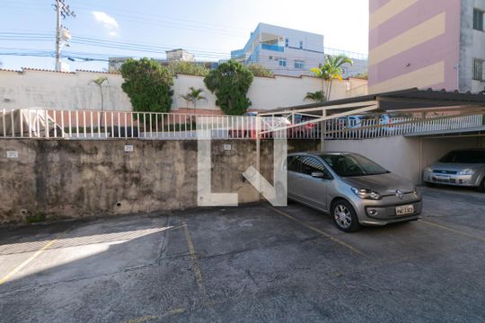 Garagem de apartamento à venda com 3 quartos, 63m² em Santa Branca, Belo Horizonte
