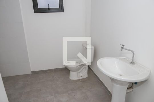 Banheiro de kitnet/studio à venda com 1 quarto, 37m² em Pompeia, São Paulo