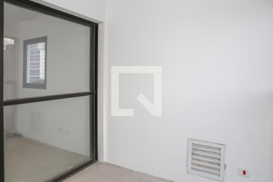 Sacada de kitnet/studio à venda com 1 quarto, 37m² em Pompeia, São Paulo