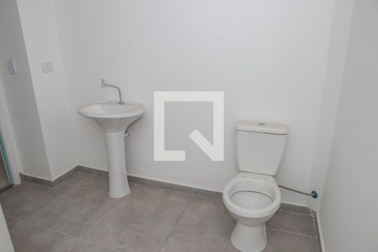 Banheiro de kitnet/studio à venda com 1 quarto, 37m² em Vila Pompéia, São Paulo