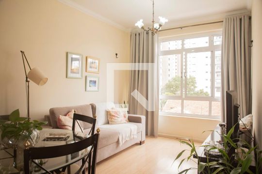 Apartamento à venda com 2 quartos, 75m² em Vila Mariana, São Paulo
