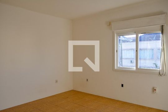 Quarto 1 de apartamento para alugar com 2 quartos, 60m² em Santo Antônio, Porto Alegre