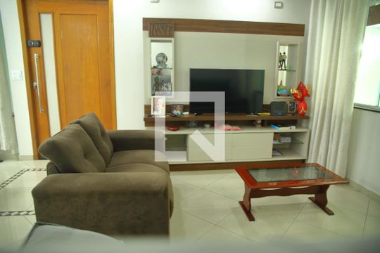 Sala de casa à venda com 3 quartos, 250m² em Suiço, São Bernardo do Campo