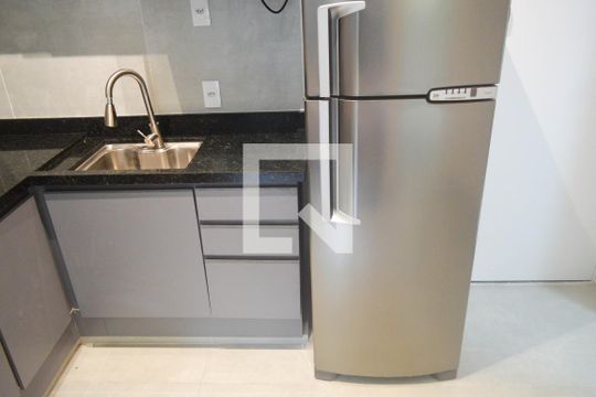 Cozinha de apartamento à venda com 1 quarto, 27m² em Tatuapé, São Paulo