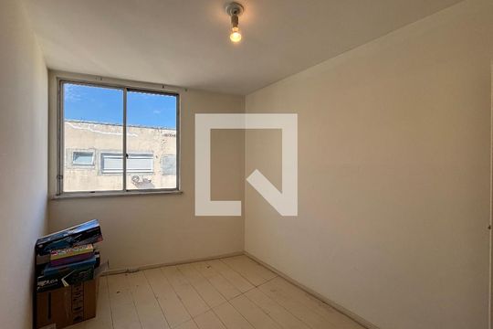 Quarto 1 de apartamento à venda com 3 quartos, 120m² em Copacabana, Rio de Janeiro