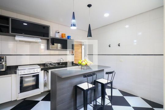 Cozinha de casa à venda com 3 quartos, 220m² em Cerâmica, São Caetano do Sul