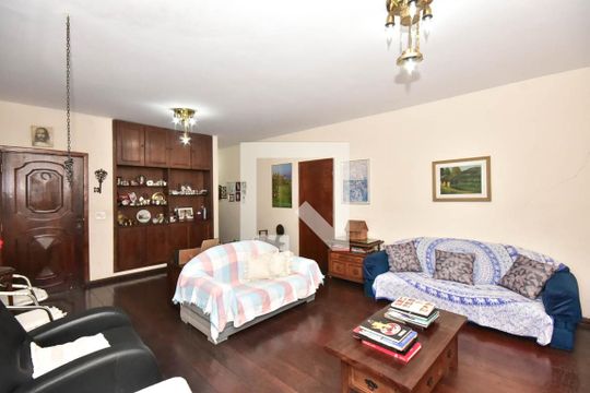 Sala de casa para alugar com 3 quartos, 485m² em Vila Morse, São Paulo