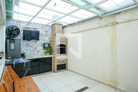 Quintal de casa à venda com 3 quartos, 173m² em Santa Maria, São Caetano do Sul