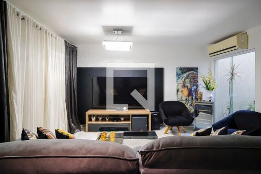 Sala de casa à venda com 3 quartos, 173m² em Santa Maria, São Caetano do Sul