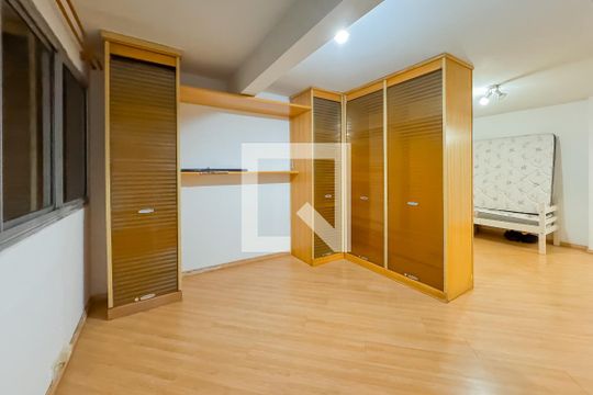 Quarto de kitnet/studio para alugar com 1 quarto, 40m² em Vila Mariana, São Paulo