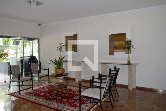 Hall de entrada de apartamento para alugar com 3 quartos, 160m² em Alto de Pinheiros, São Paulo