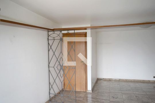 Sala de apartamento para alugar com 3 quartos, 160m² em Alto de Pinheiros, São Paulo