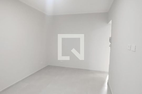 Sala de apartamento para alugar com 2 quartos, 70m² em Cerâmica, São Caetano do Sul