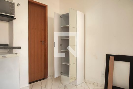 Studio de kitnet/studio para alugar com 1 quarto, 26m² em São Judas, São Paulo