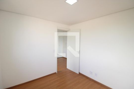 Quarto 1 de apartamento para alugar com 2 quartos, 38m² em Vila Santa Maria, São Paulo