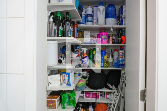 Despensa de apartamento à venda com 3 quartos, 120m² em Bosque da Saúde, São Paulo