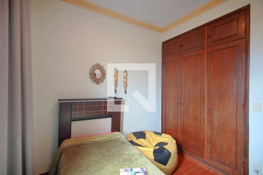 Quarto 2 de apartamento à venda com 2 quartos, 80m² em Santa Tereza, Belo Horizonte
