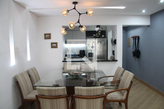 Sala de apartamento à venda com 3 quartos, 89m² em Jardim Aida, Guarulhos