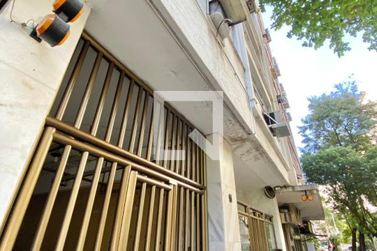 Fachada de apartamento à venda com 3 quartos, 115m² em Copacabana, Rio de Janeiro