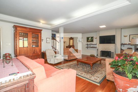 Sala de casa à venda com 4 quartos, 372m² em Vila Jardim, Porto Alegre