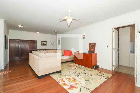 Sala 2 de casa à venda com 4 quartos, 372m² em Vila Jardim, Porto Alegre