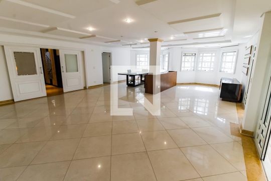 Sala 1 de casa de condomínio à venda com 5 quartos, 1100m² em Residencial Morumbi, São Paulo