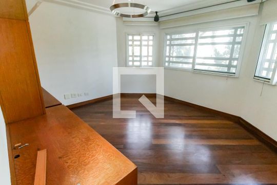 Sala 2 de casa de condomínio à venda com 5 quartos, 1100m² em Residencial Morumbi, São Paulo