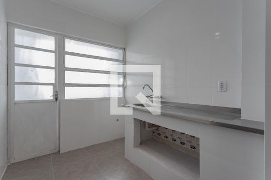 Cozinha de apartamento à venda com 2 quartos, 140m² em Rio Branco, Porto Alegre