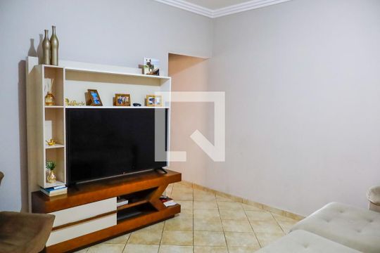 Casa à venda com 5 quartos, 139m² em Pestana, Osasco