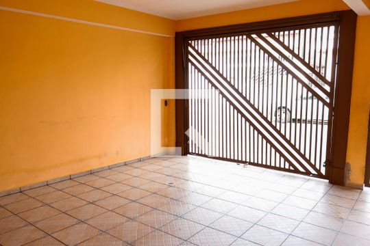Garagem de casa à venda com 5 quartos, 139m² em Pestana, Osasco