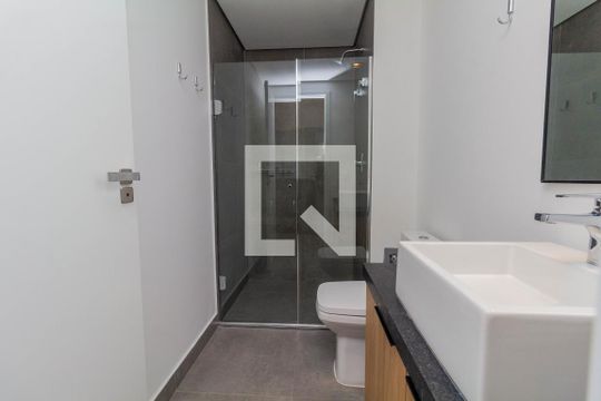Banheiro de kitnet/studio à venda com 1 quarto, 36m² em Vila Gomes Cardim, São Paulo