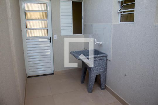 Área de Serviço de casa para alugar com 2 quartos, 70m² em Aliança, Ribeirão Pires