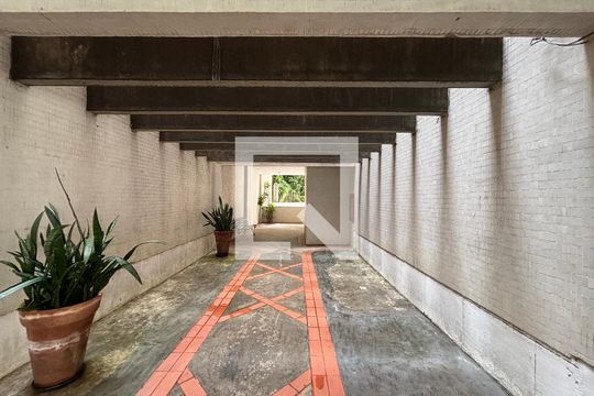 Área comum de apartamento à venda com 3 quartos, 108m² em Copacabana, Rio de Janeiro