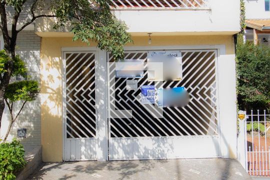 Fachada de casa à venda com 2 quartos, 180m² em Nossa Senhora do O, São Paulo