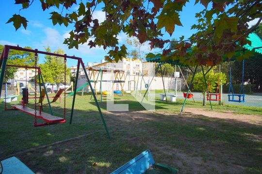 Área comum - Playground de apartamento para alugar com 3 quartos, 75m² em Passo D’areia, Porto Alegre