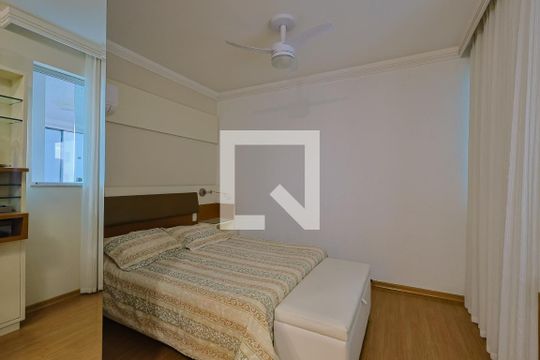 Suíte 1 de casa à venda com 4 quartos, 292m² em Cidade Nova, Belo Horizonte
