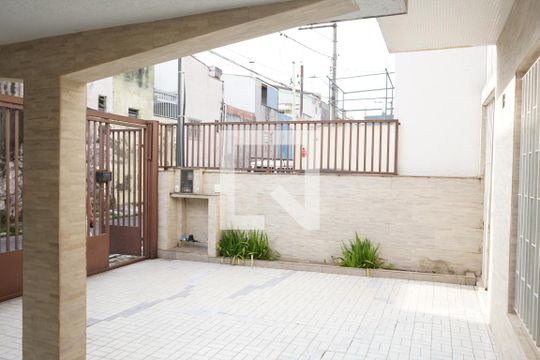 Garagem de casa para alugar com 3 quartos, 175m² em Vila Regente Feijó, São Paulo