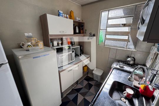 Cozinha de casa à venda com 2 quartos, 96m² em Santos Dumont, São Leopoldo