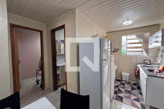 Cozinha de casa à venda com 2 quartos, 96m² em Santos Dumont, São Leopoldo