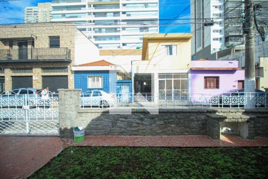 Vista Sala de casa para alugar com 3 quartos, 150m² em Belém, São Paulo