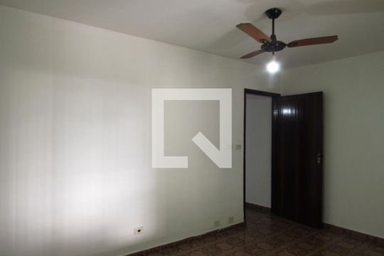 Quarto 1 de casa à venda com 2 quartos, 300m² em Padroeira, Osasco