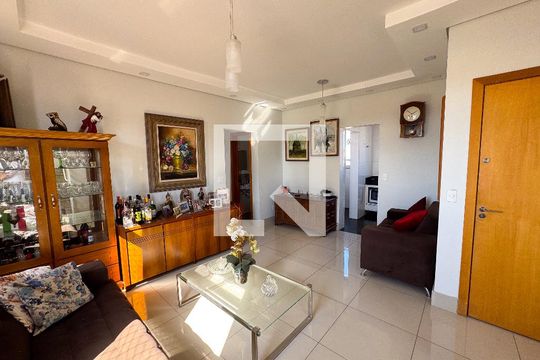 Sala de apartamento à venda com 3 quartos, 180m² em Eldorado, Contagem