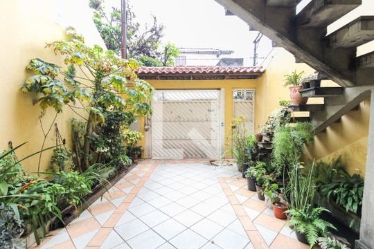 Garagem de casa à venda com 4 quartos, 260m² em Vila Campanela, São Paulo