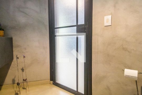 Lavabo de casa de condomínio à venda com 4 quartos, 350m² em Alphaville, Santana de Parnaíba