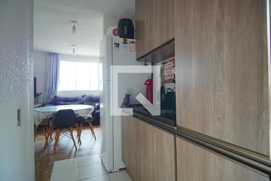 Cozinha de apartamento à venda com 2 quartos, 42m² em Sarandi, Porto Alegre