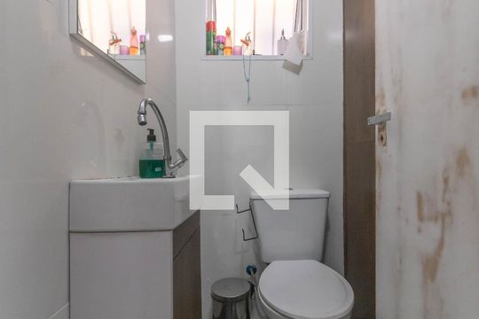 Lavabo de casa à venda com 3 quartos, 281m² em Parque Jabaquara, São Paulo
