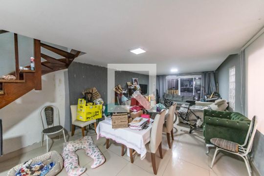 Sala de casa à venda com 3 quartos, 281m² em Parque Jabaquara, São Paulo